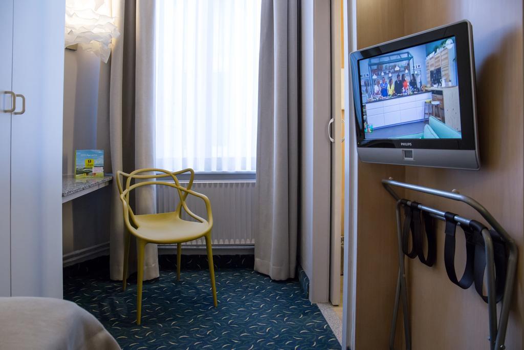 Hotel Glenmore Ostend Exterior photo